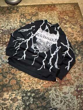 NFL Las Vegas Raiders Lightning Graphic Long Sleeve T-Shirt